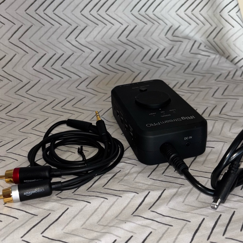IK Multimedia iRig Stream Pro - Black - Picture 4 of 4